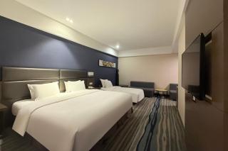 Holiday Inn Express Shenyang North Station by IHG - 0