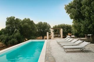 HelloAPULIA Trulli Angelo - Private Pool Villa in Olive Grove close to Ostuni, Local Dining 5 min - 2