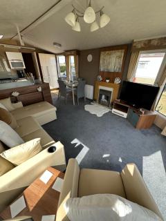 6 berth Waterside Ingoldmells Skegness L35 SANTANAVAN 14 - 9