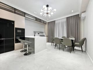 Azalea VIP Apartment in Baku - 8