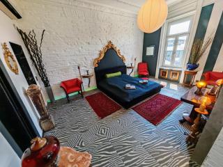 Luxury Top Model Apartment - 3