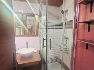 Studio cabine confortable pour 4 personnes avec balcon et Wifi - FR-1-263-620 - 2