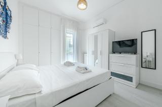 Beach 5 minutes away - Comfort Free Wifi & AC - 4