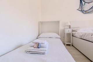 Beach 5 minutes away - Comfort Free Wifi & AC - 3