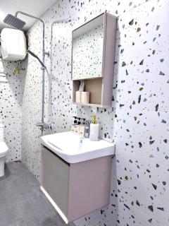 Chez Lumi Hotel - 7