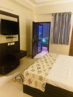 Nivira Homes-Luxury 3 BHK Home Stay Near Airport in Jaipur - 2
