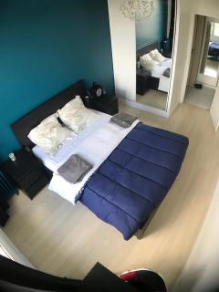 Paris City Gates with view - 0