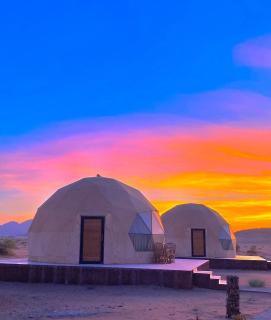Wadi Rum, Hala bubbles - 5