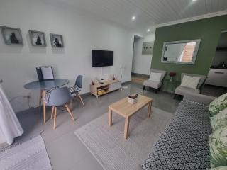 1 On Sonnet Unit Mia - 4