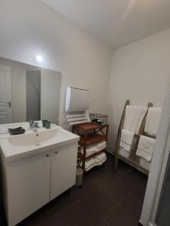 Maison en pierre rénovée - 8