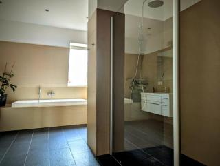 Exklusive Familienresidenz mit Dachterrasse, Sauna und Entertainment - 2
