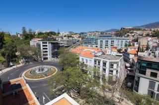 Top Floor Apartment 805 - 4