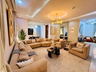 Geodetic Apartment - 1