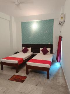 Hotel Taj Galaxy Agra - 2