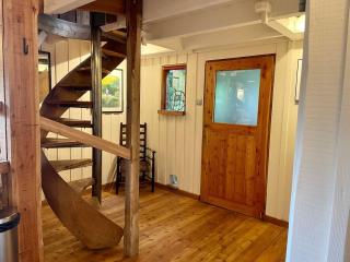 Bancau Pottery, Brynberian, Pembrokeshire - 3