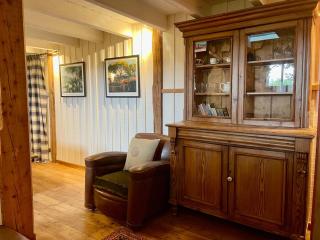 Bancau Pottery, Brynberian, Pembrokeshire - 6