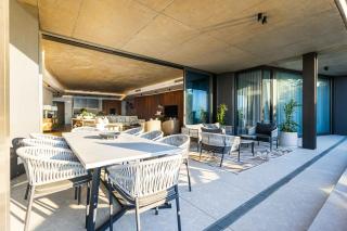 The Atlantic Crown - 4