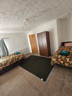 Comfort and Leisure - Manchester - 7