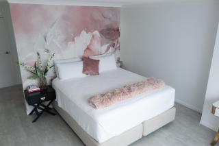 Serenity Cove luxe retreat - 0