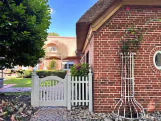 Reetdach-Refugium mit Garten SPO - 6