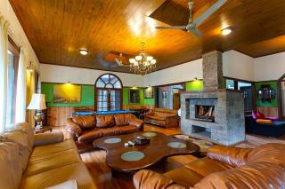 Mistair 5BR Private Villa Cook Staff Pool Table - 8