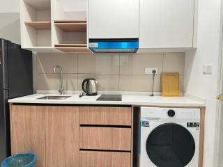 Luxury couple suite 307A at Majestic Residence - 2