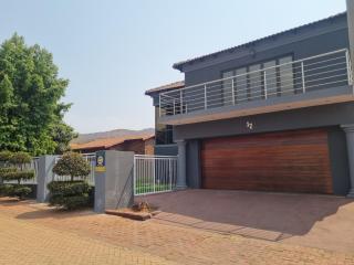 La Exotica Lodge & Spa - 1