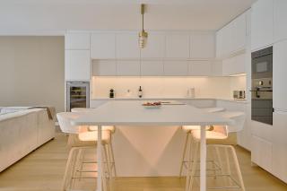 By Saint-Sulpice newly refurbished 4 BR apartment - 1