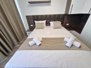 Varna Vista 3BR Apartment Free Parking - 8