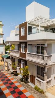 1 bedroom ensuite private deck & jacuzzi near beach - 3