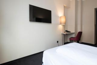 Hotel Topas Frankfurt City Centre - 4