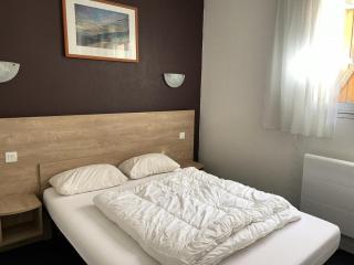 Le Chalet - Piscine - 2 Pièces pour 6 Personnes MAE-6053 - 7