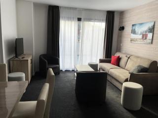 Résidence Le Portillo - Piscine - 2 Pièces pour 8 Personnes MAE-6103 - 8