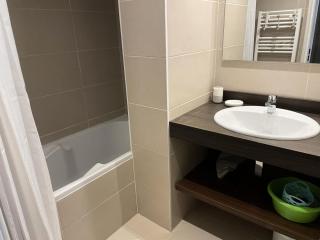 Résidence Le Portillo - Piscine - 3 Pièces pour 6 Personnes MAE-6193 - 1