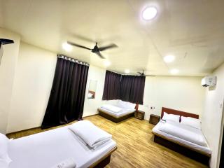 Hotel Marine Line Near Bombay Hospital - 3