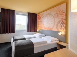 B&B Hotel Schweinfurt-Süd - 1