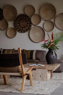 Black Villas Canggu Beach by OXO - 1