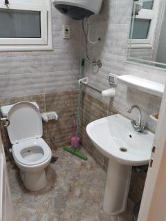 Fully furnished studio in Madinaty - 8