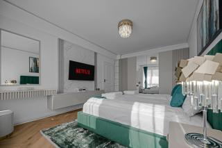 FLH - Panoramic Garden Luxury Apt - 9