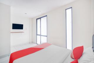 Hotel O J&B Smart Jatinegara - Jacarta - 4