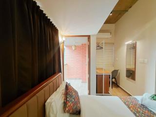 Zostay Urban Retreat Deluxe Rooms & Premium Dorms - 1