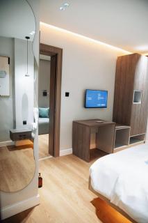 L25 Apartments - 5