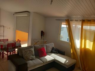 Le Gold Space - 4