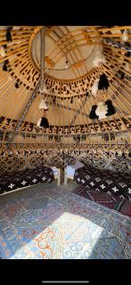 Yurt Camp Ali-Nur, Lake Song-Kul , Kyrgyzstan, Юрточный лагерь Али Нур, на берегу озера Сон Кол - 2