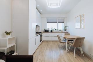 Modern Stay Rîșcani, AC, WiFi, Washer - 1