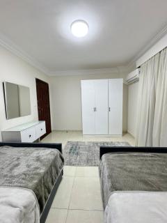 Apartment 1 3 BDR modern & central apartment - 1