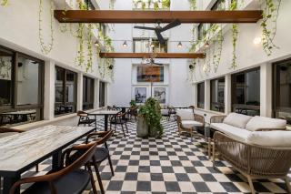 Hotel 1935- By Adam Hotels - 5