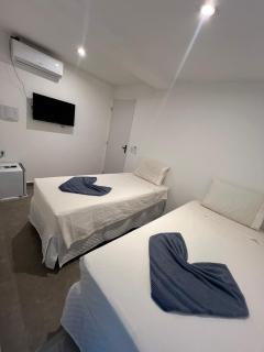 Manaira Suite03 com 2 camas de solteiro - 3