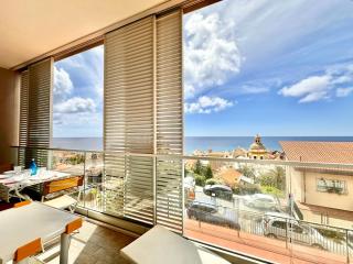 Hostdomus - Sea View Suite - 9