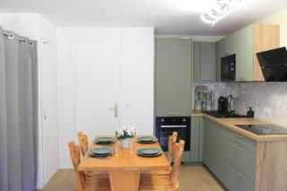 Modern studio at the heart of mountain activities - 4